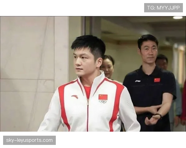 王励勤居然比明星还讲究穿搭,这打球的气质到底哪来的? 王励勤居然比明星还讲究穿搭,这打球的气质到底哪来的?